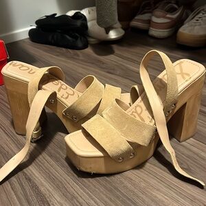 Sam Edelman Neutral Platforms